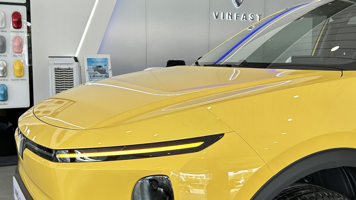 Chi tiết Ngoại Thất VinFast Limo Green: MPV 7 chỗ rộng rãi Chi tiết Ngoại Thất VinFast Limo Green: MPV 7 chỗ rộng rãi