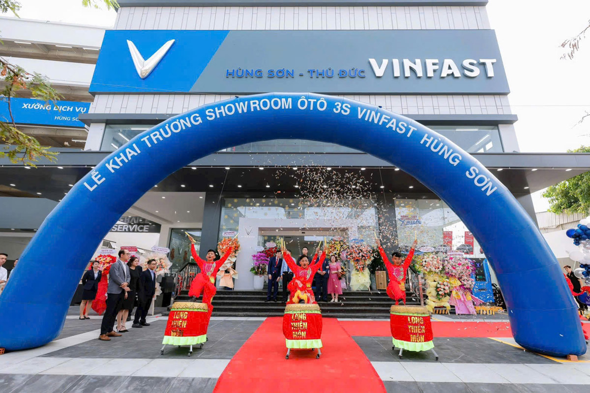 Đại l&yacute; VinFast H&ugrave;ng Sơn - Thủ Đức